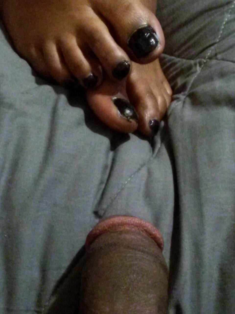 mrhollywood95:  Amateur foot play