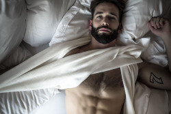 Landissmithers:  Reservations : Levi Seven (White Sheets) A Photo Series On The