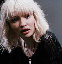 taintedgray:  8/100 Days of Emily Browning