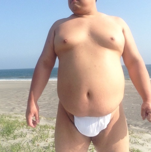 deboo1: Nice weather for sunbath . 可愛い