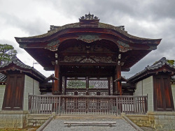 sengokudaimyo:  Ninna-ji Palace Gate Close-Up
