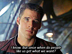farscapefridaypodcast:jumpingpuddles:Farscape: A Clockwork NebariBonus (more reaction gifs here):The