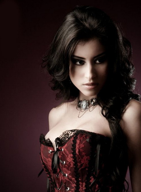 fuckeduplittlemrs:  southerngentslove:  steampunk-girl:  Steampunk Girl http://steampunk-girl.tumblr.com/  WOW!  Beautiful. 