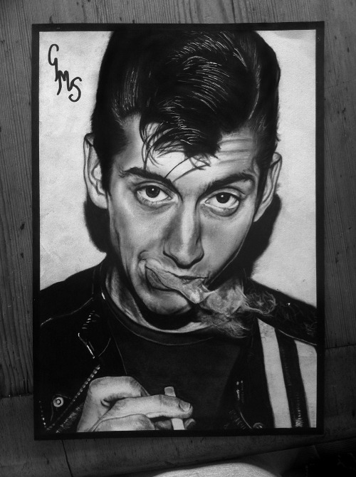 shneetch:My Commissioned Drawing of Alex Turner of the Arctic Monkeys.