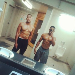 blackmalefreaks:  prideandking:  Me and the bro at the gym. #fitness #gym #workout #sauna #shoulderday #mixed #martialarts #blasianlion # gettinginshape #guys  B.M.F #TeamFreak 