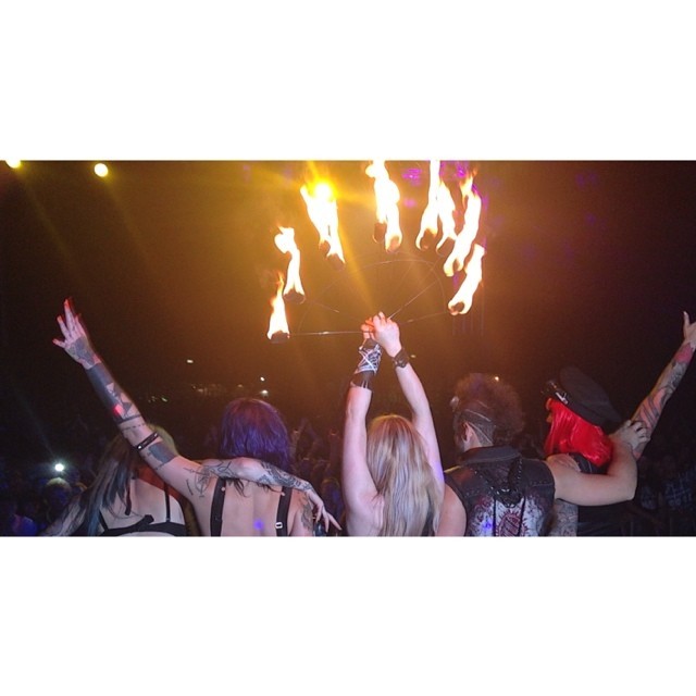 cervenafox:  Fuck yeah @downloadfest 🔥❤️🔥 had an amazing time performing