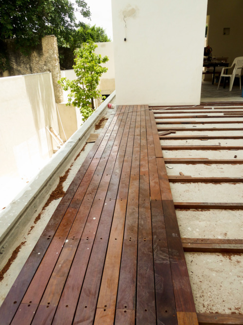 A section of the tzalam wood floor terrace complete