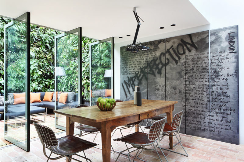 myidealhome:  yes or no: grunge wall? (via desire to inspire - Alexander James) 