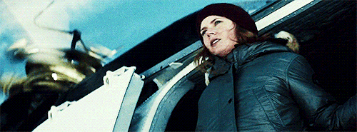 batwomans:  “Thanks.” Lois and Clark + First Encounter  