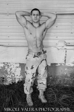 Sexy Soldiers