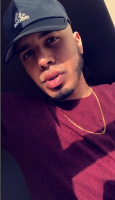 arubiix:  dominicanpower31-blog:  nycgrindrthots:  “Top 9.5 Rican Uncut Can’t Host” escort thot  Excort thot   Lmao I didn’t know he was an escort cuz I used to suck his dick a lot in HIS HOUSE and never charged me money🤔😂! Plus he is not