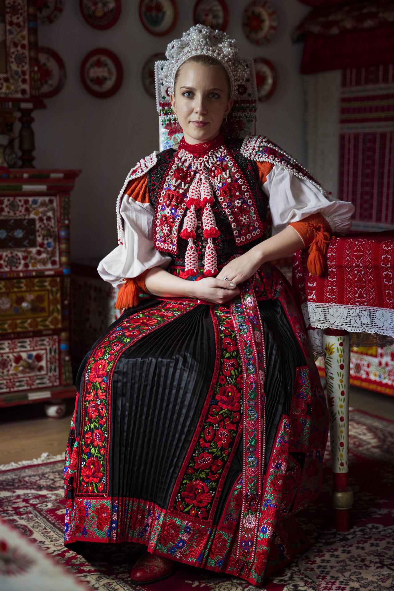 Zsuzsa is an ethnic Hungarian from Transylvania, Romania. Since she was little, she was dressing traditionally every Sunday to attend the church where her father was a priest. In some Eastern European villages, houses have a special room where...