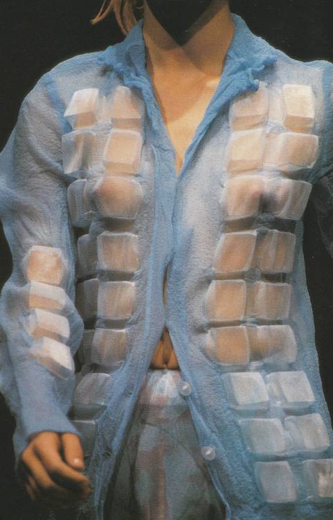 milksockets:  yoshiki hishinuma in ‘techno textiles’ - sarah e. braddock + marie o’mahony, 1998