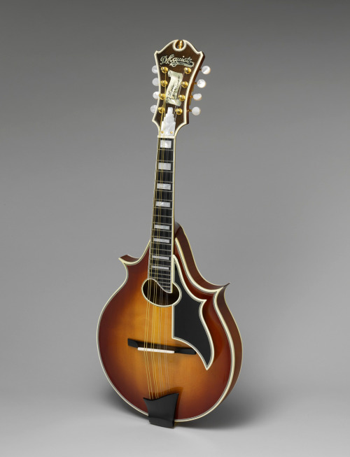 James D’Aquisto, Archtop Mandolin, 1971. Spruce, maple, ebony, celluloid, mother-of-pearl; sunburst 