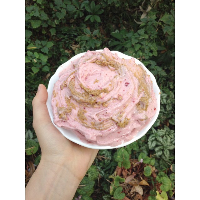 Ready to tackle anything today. The effects of icecream 🙊 {icecream: frozen bananas,