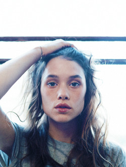 Africantea:  Berges-Frisbey: Ástrid Bergès-Frisbey By Max Doyle  ✩ 