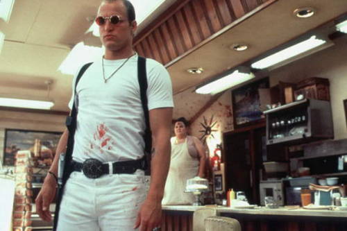 filmcollection:  “Mickey and Mallory know the difference between right and wrong, they just don’t give a damn.”  -  Natural Born Killers (1994)