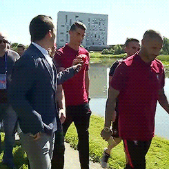 mgef — The CMTV microphone Cristiano Ronaldo threw in a...