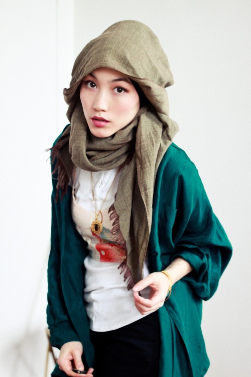 wardengrey:  I feel like not enough people are aware of the Malaysian model/designer Hana Tajima. We need to fix that.