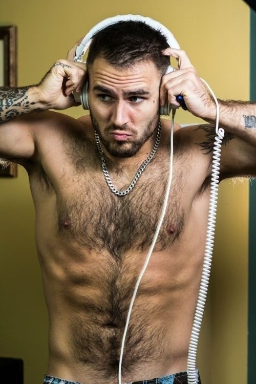 bleuboyz:  Bleuboyz Lair  For men who love Men !!  