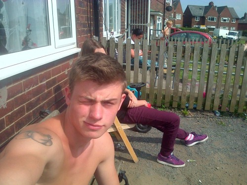 gimmiegoo2:  kingersdick:  Fit scally from Leeds with 7 inch dick   #spreadthelove #morewherethatcamefrom