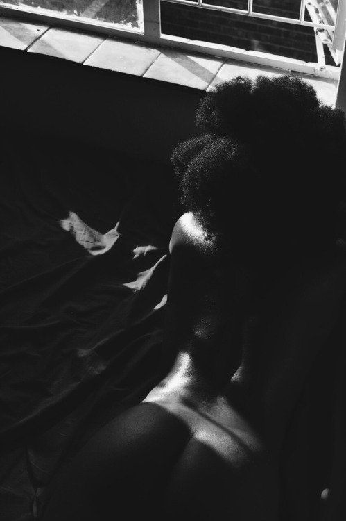 bzmasters:rêves de mélanine /black and white by @bzmasters