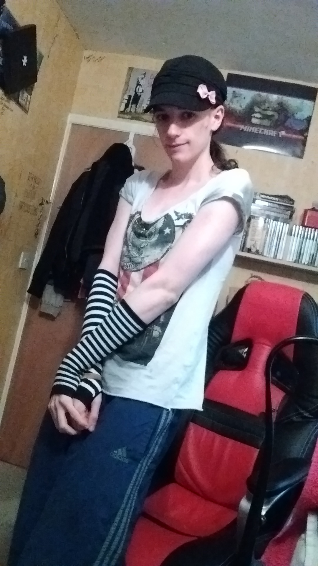 Aw what the hell - here’s a couple of pictures. I put a bow in my hat. c: