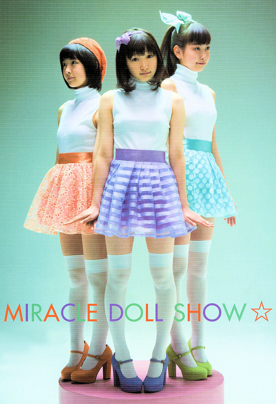 idolsandhollywood:   Juice=Juice - UTB  Source. 