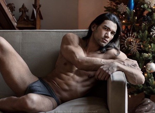 nickfolio:  Chand Smith by Kevin McDermott