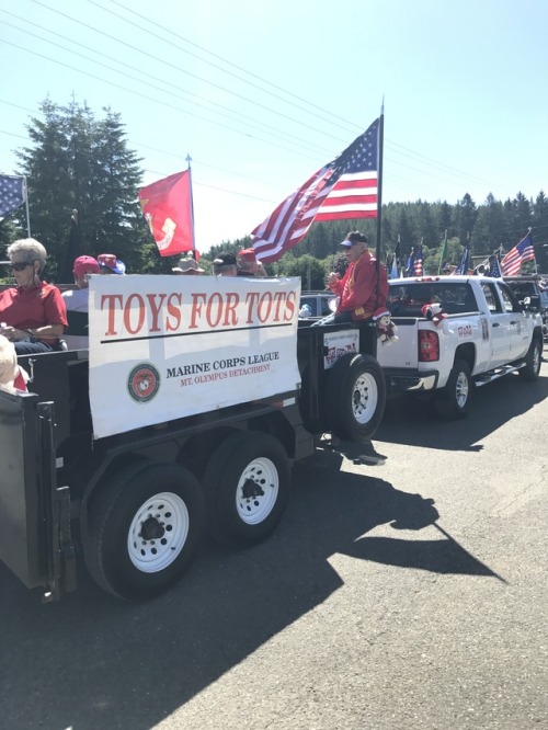 4th of July parade in Forks, WA. Best parade on the peninsula , love doing this parade every year with the Marine Corps League 🇺🇸🇺🇸