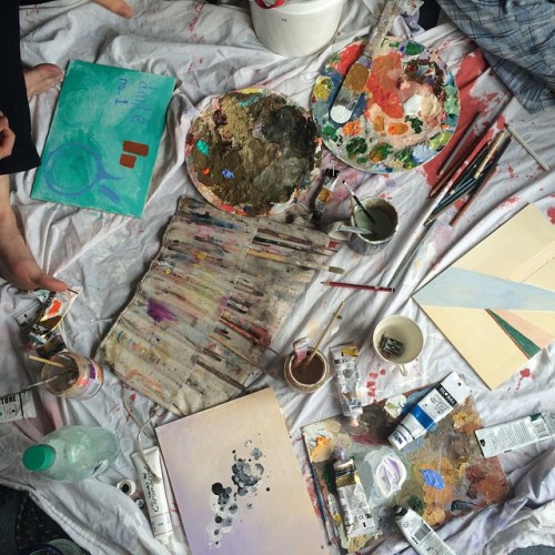 leafygogh: paintgod: The power went out so we are making Abstracts! “When you’re done wi