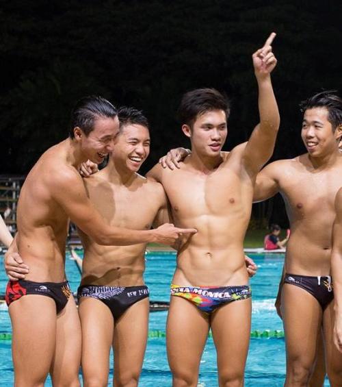 merlionboys:Fan Submission: “hot water poloist, and a medical student no less ;)” Look at those merman lines. Mr future doc definitely qualify as a Merlionboy no less too. ;) http://merlionboys.tumblr.com/