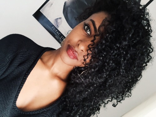 thatgirlsalina:  B L A C K O U T   a little nervous about this but s/o to melanin and god for the melanin  Gorgeous