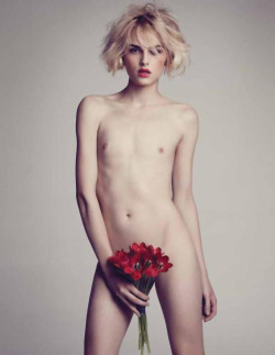 dfwsissy:  andrej pejic