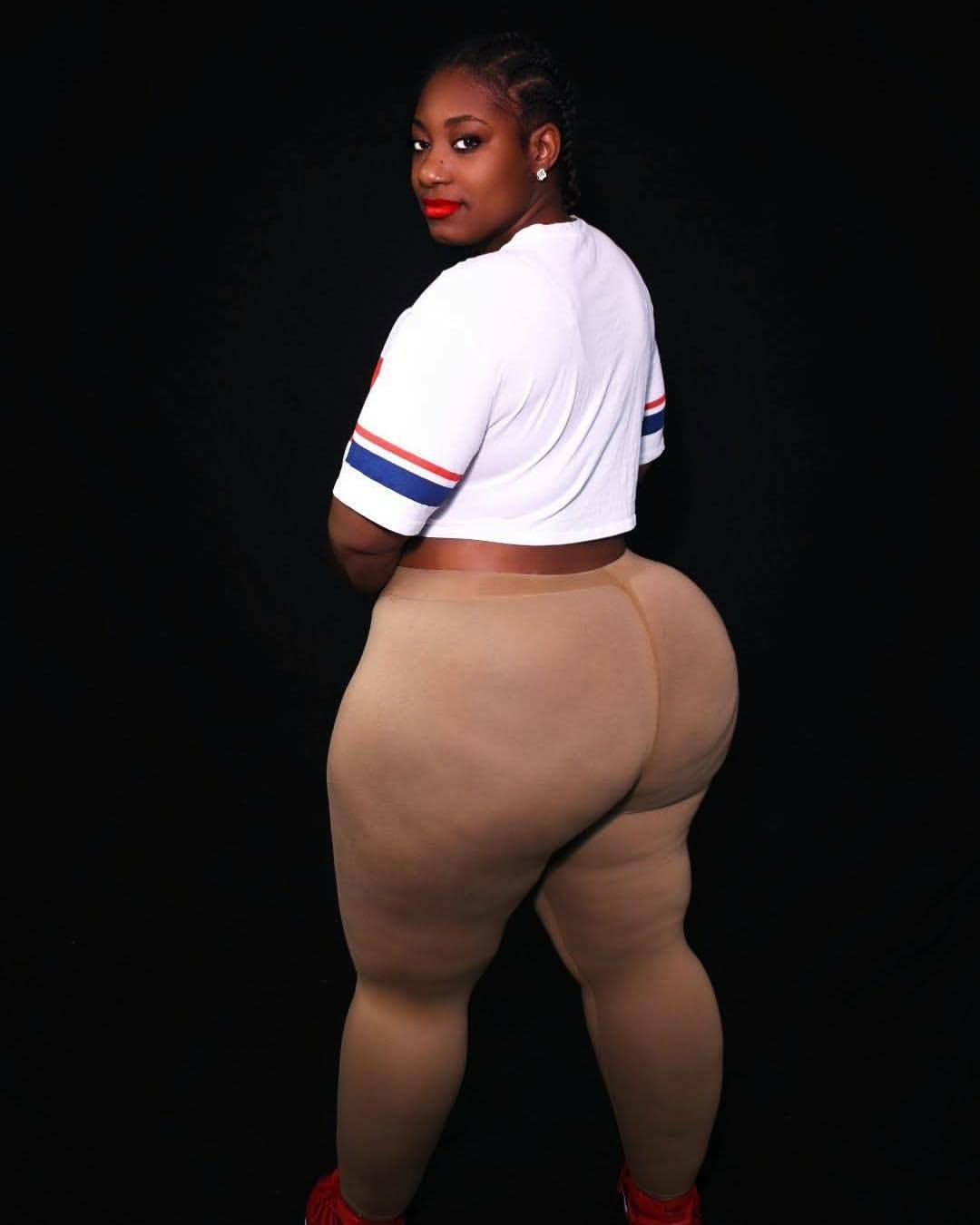 rated-thick-ent:  INSANE NISHAGawd Dayum 