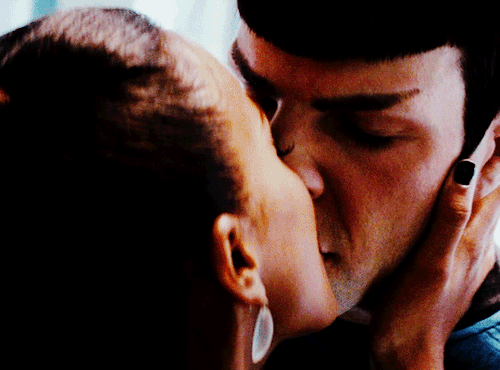 lucystillintheskywithdiamonds:  ;; spock&uhura → smooches 💋 4/?↳   “In a manner plainly half-human, half-Vulcan, Spock responded. In a fashion sufficiently straightforward to indicate that he had done so before.“