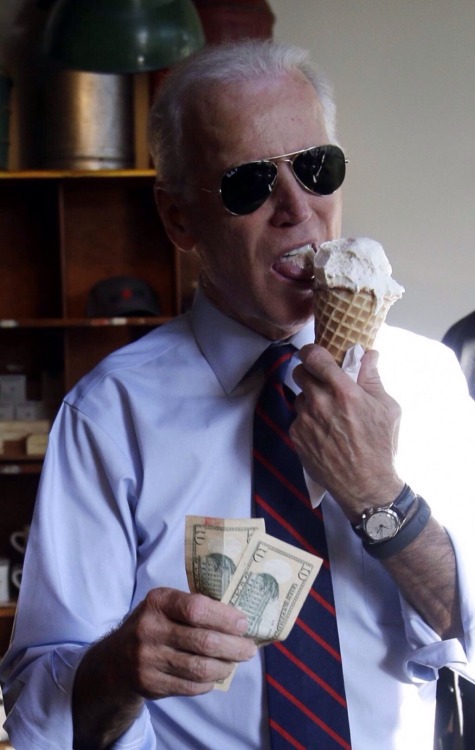 spyroflame0487: If you see this image while scrolling it means you have seen the Joe Biden of enjoying ice cream and money.  Reblog for money, happiness, and ice cream.   Need some ice cream!