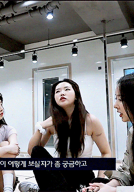 LOONA  Olivia Hye Teaser Image 6  rkpop