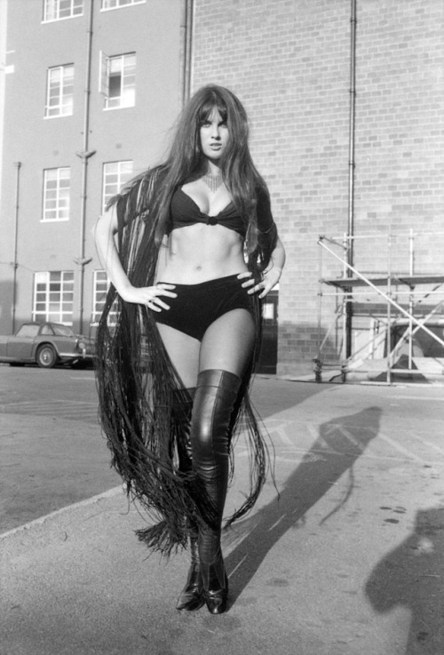 thesaucy70s: Caroline Munro in a series of b/w promo shots taken at EMI Elstree Studios during the f