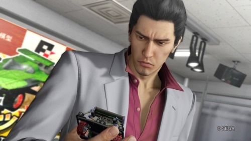 grooveonfight: jalliday98: I honestly think my favourite part of Yakuza Kiwami is just how hurt and 