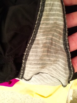 jigglybeanphalange:  Peeled my sweaty panties