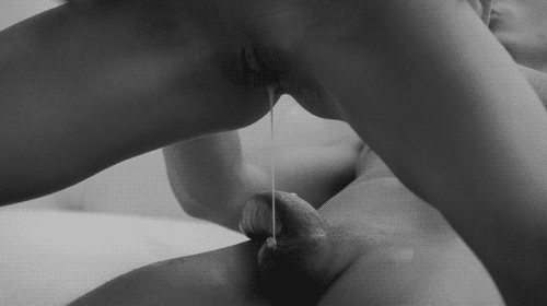 I wish she was dripping that hot load into my wanting mouth!