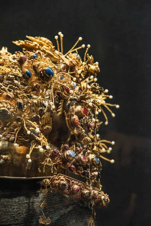 Guizhou Provincial Museum Collection - gold phoenix crown of Ming Dynasty. This is the only Ming dyn