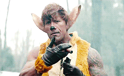 frozenmusings:  imgoingtodrinkmymugoftea:  Dwayne ‘The Rock’ Johnson as Bambi  still literally the best thing 
