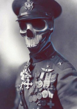 sekigan:  ☣ Mute The Silence ☣ | Skulls &amp; Bones | Pinterest 
