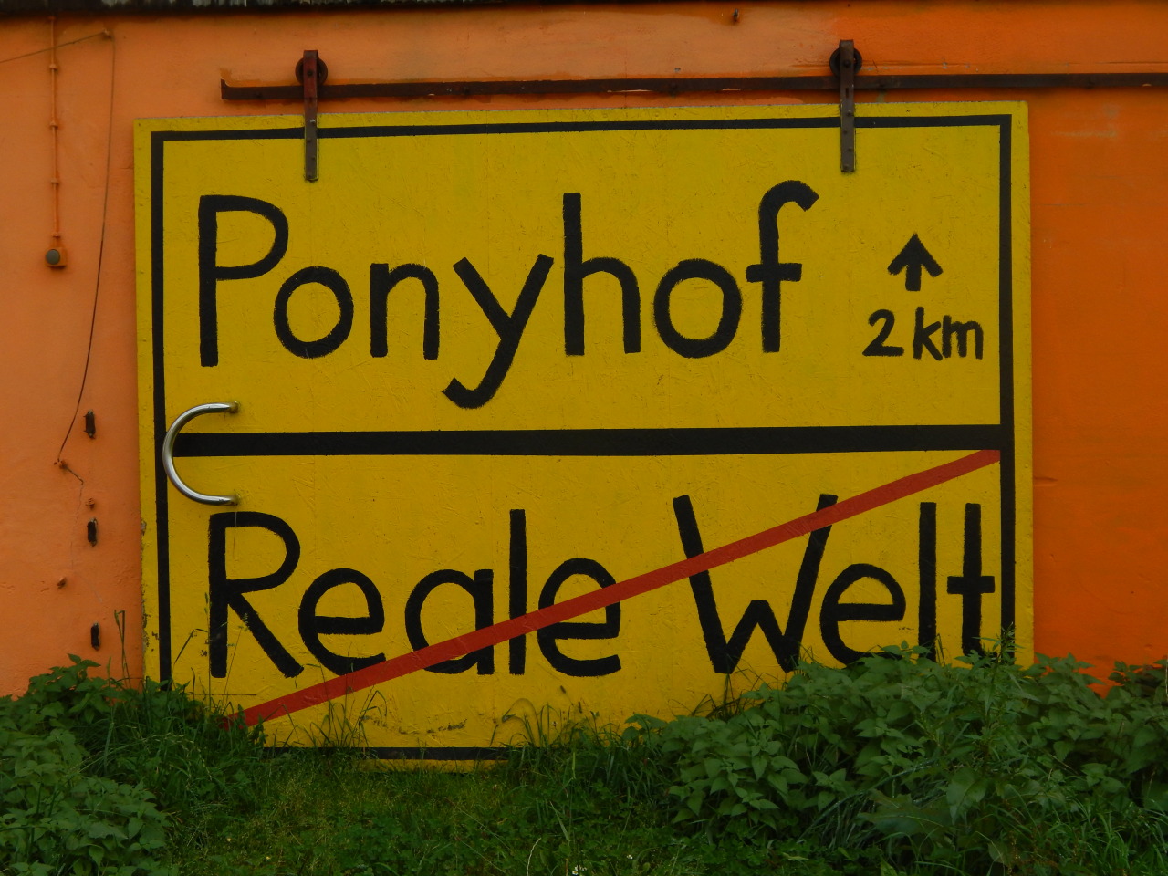 und da sagt man das leben ist kein Ponyhof :D 