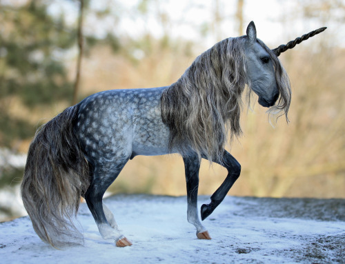 quequinoxart:“Nuvoloso” one of a kind polymer clay unicorn. Based on an andalusian horse