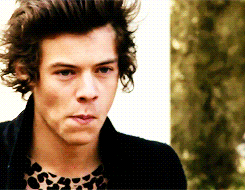 imaginelifewithhazza:  This gif is pure sex.