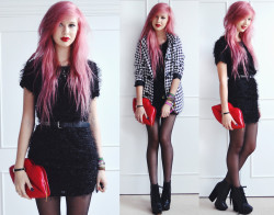 Lookbookdotnu:  Houndstooth &Amp;Amp; Red (By Amy Valentine)