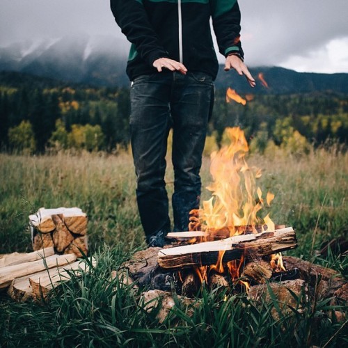 urbanthropologie:  sanborncanoecompany:  Fall is for campfires! San Juan Mountains. Photo by @vancrafted Check out more of their adventures.#ScoutForth folks. #sanborncanoe   -